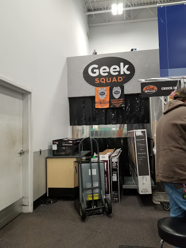 Electronics Store «Best Buy», reviews and photos, 801 Bethlehem Pike, North Wales, PA 19454, USA