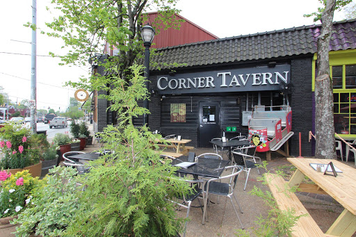 Little 5 Corner Tavern image 1