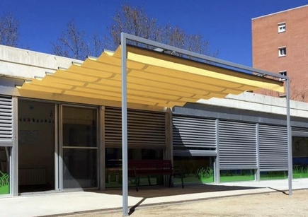 Toldos La Perfección Toldera-Lopez Sardà Luxaflex toldos en Sant Cugat del Vallès