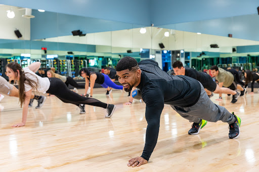 Fitness 19 image