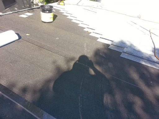 Roofing Contractor «Alvarez Home Repairs, LLC», reviews and photos, 13101 Automobile Blvd, Clearwater, FL 33762, USA