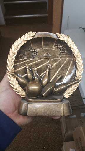 Lansing Sport Shop, 3263 Ridge Rd, Lansing, IL 60438, USA, 