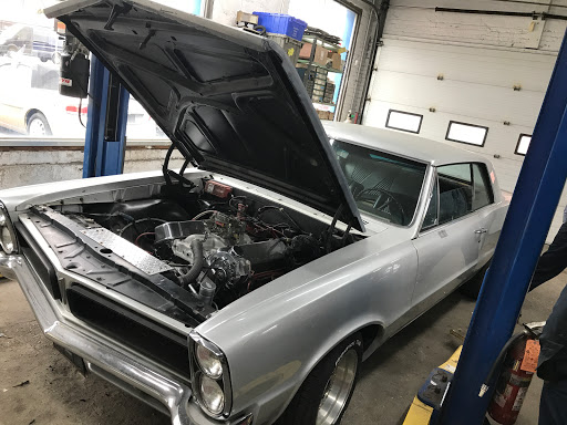 Auto Repair Shop «Floral Park Gas & Auto Repair», reviews and photos, 286 Jericho Turnpike, Floral Park, NY 11001, USA