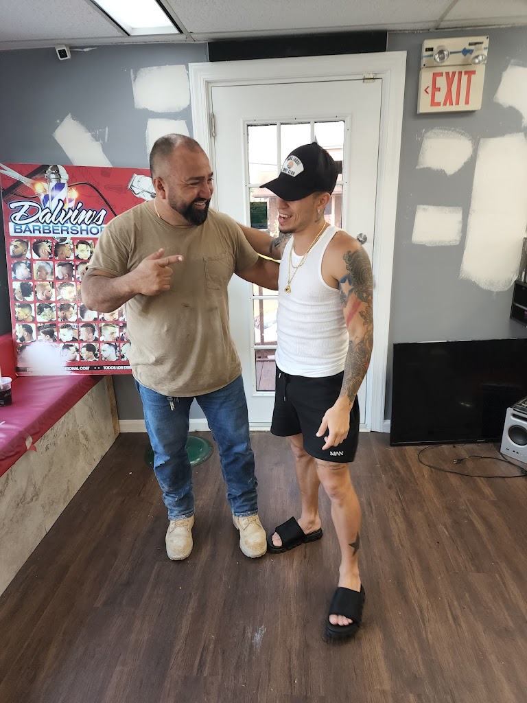 Dalvin's Barbershop 08021
