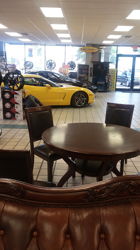 Car Dealer «Xpress Auto Mall», reviews and photos, 6333 N Dale Mabry Hwy, Tampa, FL 33614, USA