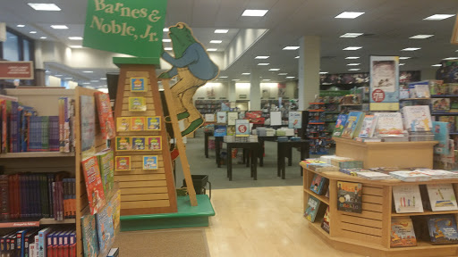 Book Store «Barnes & Noble», reviews and photos, 7200 Harrison Ste 5 #5, Rockford, IL 61112, USA