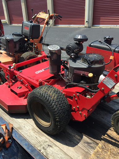 Self-Storage Facility «Life Storage», reviews and photos, 301 Meramec Station Road, Ballwin, MO 63021, USA