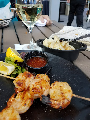 Hotel «DoubleTree by Hilton Hotel Syracuse», reviews and photos, 6301 NY-298, East Syracuse, NY 13057, USA