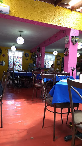 Restaurante especializado en cazuelas con asaduras Ciudad López Mateos