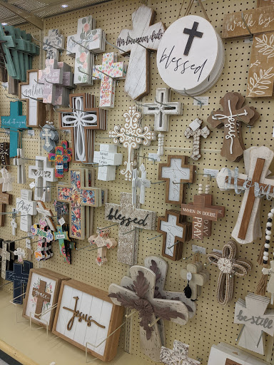 Craft Store «Hobby Lobby», reviews and photos, 5801 W Saginaw Hwy, Lansing, MI 48917, USA