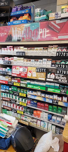 Convenience Store «Convenient Food Mart», reviews and photos, 27112 Detroit Ave, Cleveland, OH 44145, USA