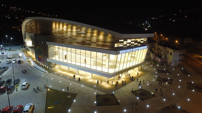 Teatro Nacional "Benjamín Carrión Mora" - Arquitecto