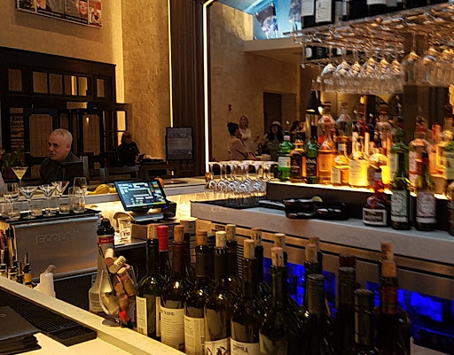 Movie Theater «CinéBistro Southgate», reviews and photos, 3501 S Tamiami Trail, Sarasota, FL 34239, USA