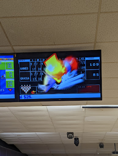 Bowling Alley «Suburban Bowling Lanes», reviews and photos, 735 Chestnut Ridge Rd, Morgantown, WV 26505, USA