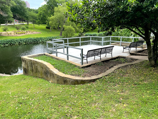 Park «Turtle Creek Parkway Park», reviews and photos, Bowen St, Dallas, TX 75219, USA