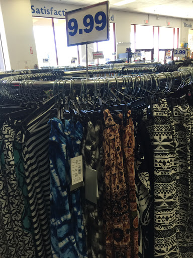 Discount Store «Factory 2-U (Fallas Discount Stores)», reviews and photos, 7124 Broadway, Lemon Grove, CA 91945, USA