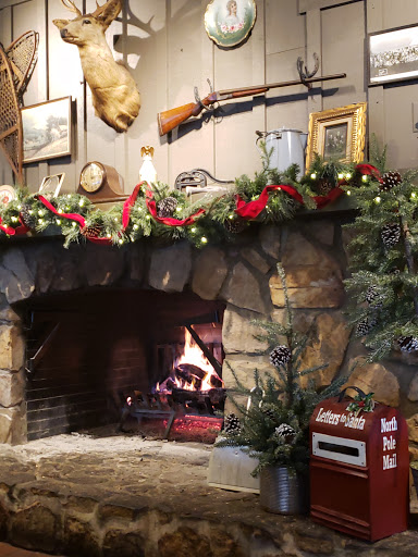 American Restaurant «Cracker Barrel Old Country Store», reviews and photos, 7399 Turfway Rd, Florence, KY 41042, USA