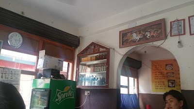Photos of VIP MOMO Center