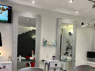 Salon coiffure Mike (KAYA Turan)