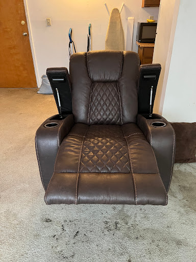 Furniture Store «Value City Furniture», reviews and photos, 7500 Brookpark Rd, Cleveland, OH 44129, USA