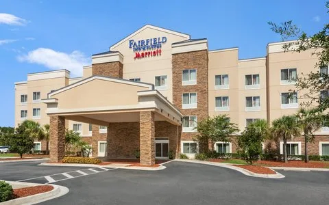 Fairfield Inn & Suites by Marriott Jacksonville West/Chaffee Point image