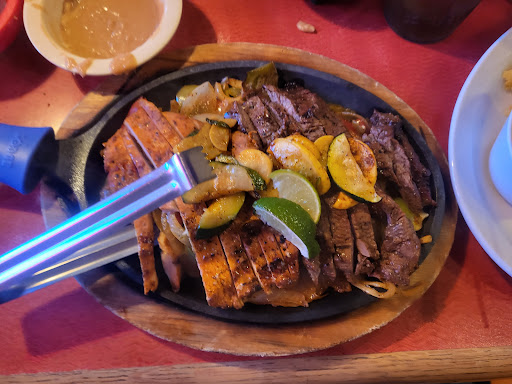 El Tapatio Mexican Restaurant image