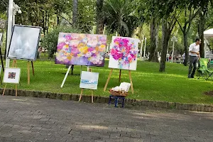 Art Garden of the Chapalita Roundabout image