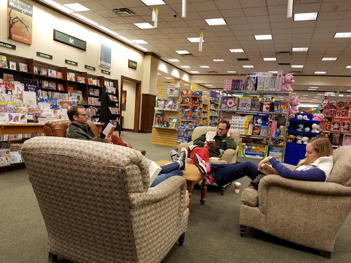 Book Store «Barnes & Noble Booksellers West Side», reviews and photos, 3701 Ellison Dr NW, Albuquerque, NM 87114, USA