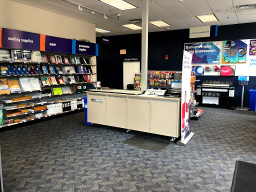 Print Shop «FedEx Office Print & Ship Center», reviews and photos, 4501 Fairfax Dr, Arlington, VA 22203, USA