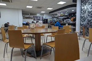 Cafeteria Villa image