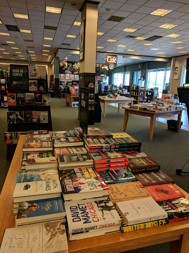 Book Store «Barnes & Noble», reviews and photos, 31325 Pacific Hwy S, Federal Way, WA 98003, USA