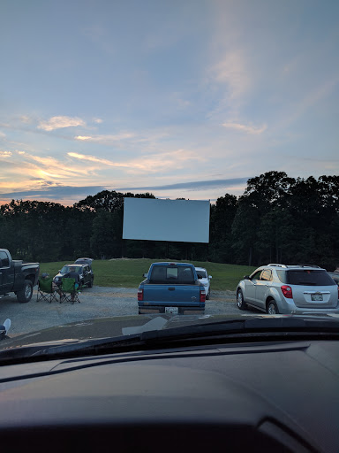 Drive-in Movie Theater «Birdsong Drive-In Theater», reviews and photos, 907 Shiloh Church Rd, Camden, TN 38320, USA