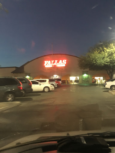 Fallas Paredes Discount Stores, 26 E Baseline Rd #110, Phoenix, AZ 85040, USA, 