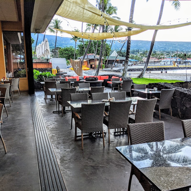 Honu's on the Beach Restaurant