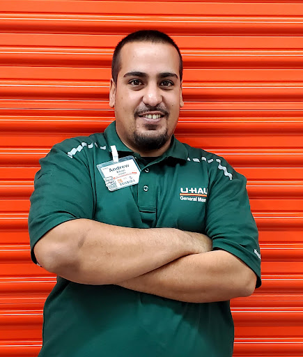 Truck Rental Agency «U-Haul Moving & Storage of Alafaya», reviews and photos, 11815 E Colonial Dr, Orlando, FL 32826, USA