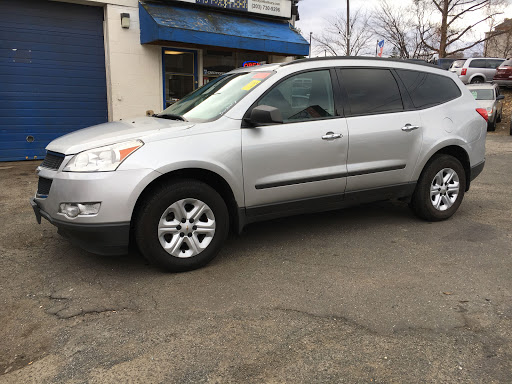 Used Car Dealer «Car City of Danbury LLC», reviews and photos, 6 North St, Danbury, CT 06810, USA