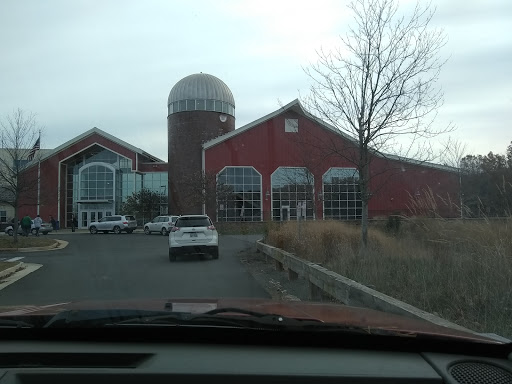 Recreation Center «Claude Moore Recreation Center», reviews and photos, 46105 Loudoun Park Ln, Sterling, VA 20164, USA