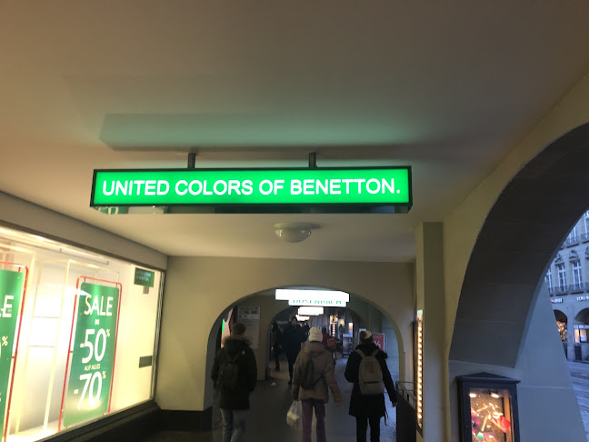 United Colors of Benetton - Bekleidungsgeschäft