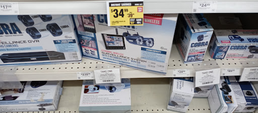 Hardware Store «Harbor Freight Tools», reviews and photos, 34900 Groesbeck Hwy, Charter Twp of Clinton, MI 48035, USA