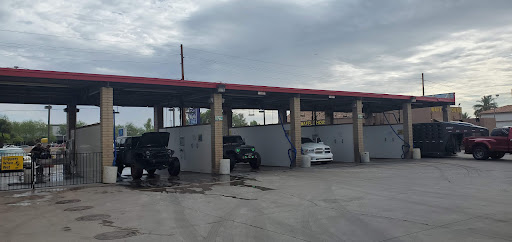 Weiss Guys Express Wash and Self Serve Car and Dog Wash en Tolleson