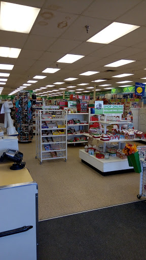 Dollar Store «Dollar Tree», reviews and photos, 1801 Alexandria Dr #124, Lexington, KY 40504, USA