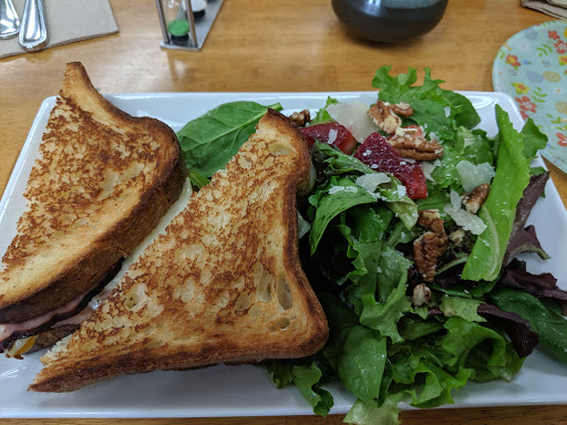 Florist «Classics Flowers and Confections», reviews and photos, 10069 Valley View St, Cypress, CA 90630, USA