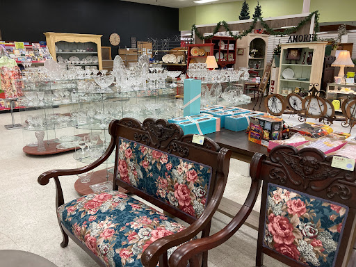 Thrift Store «The CHAP Thrift Store», reviews and photos, 2020 E Hwy 13, Burnsville, MN 55337, USA