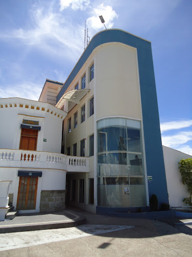 Opiniones de UNACH CENTRO en Riobamba - Escuela