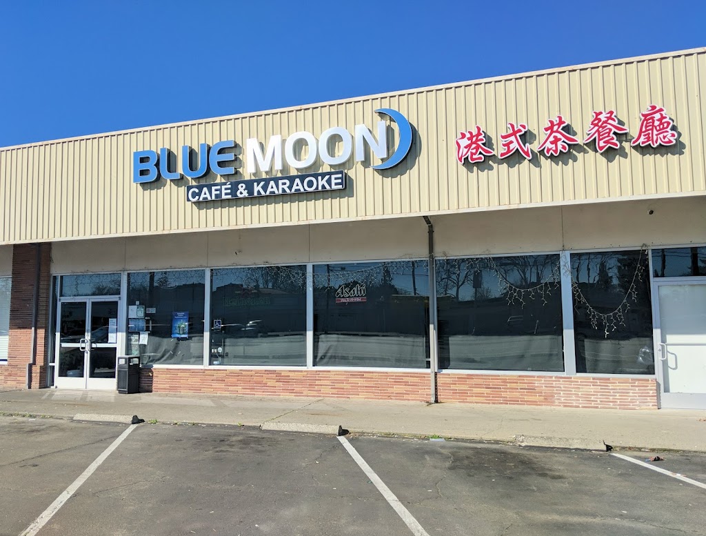 Blue Moon Cafe and Karaoke 95822