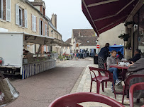 Atmosphère du Restaurant Le Biquin d'Or à Ferrières-en-Gâtinais - n°3