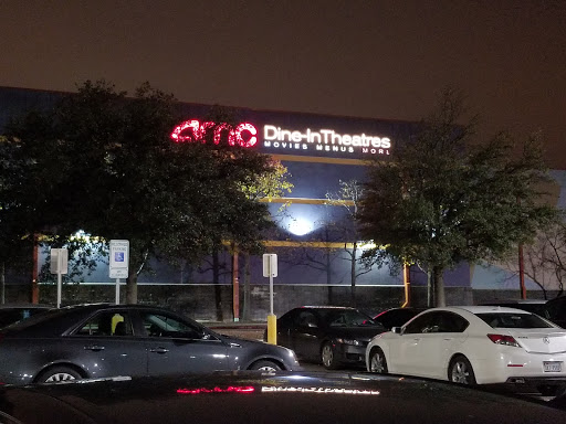 Movie Theater «AMC DINE-IN Grapevine Mills 30», reviews and photos, 3150 Grapevine Mills Pkwy, Grapevine, TX 76051, USA
