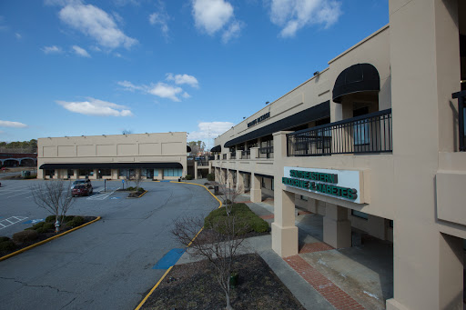 Shopping Mall «Holcomb 400 Shopping Center», reviews and photos, 1475 Holcomb Bridge Rd, Roswell, GA 30076, USA