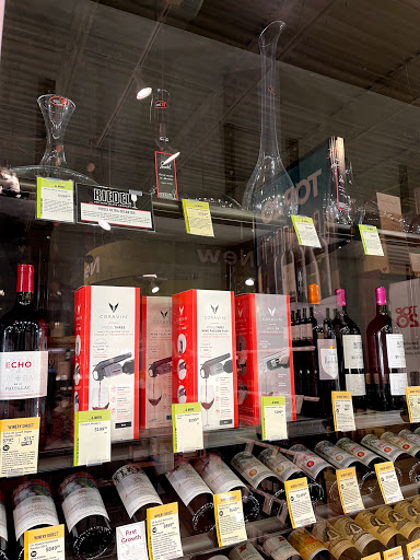 Wine Store «Total Wine & More», reviews and photos, 1451 New Britain Ave, West Hartford, CT 06110, USA