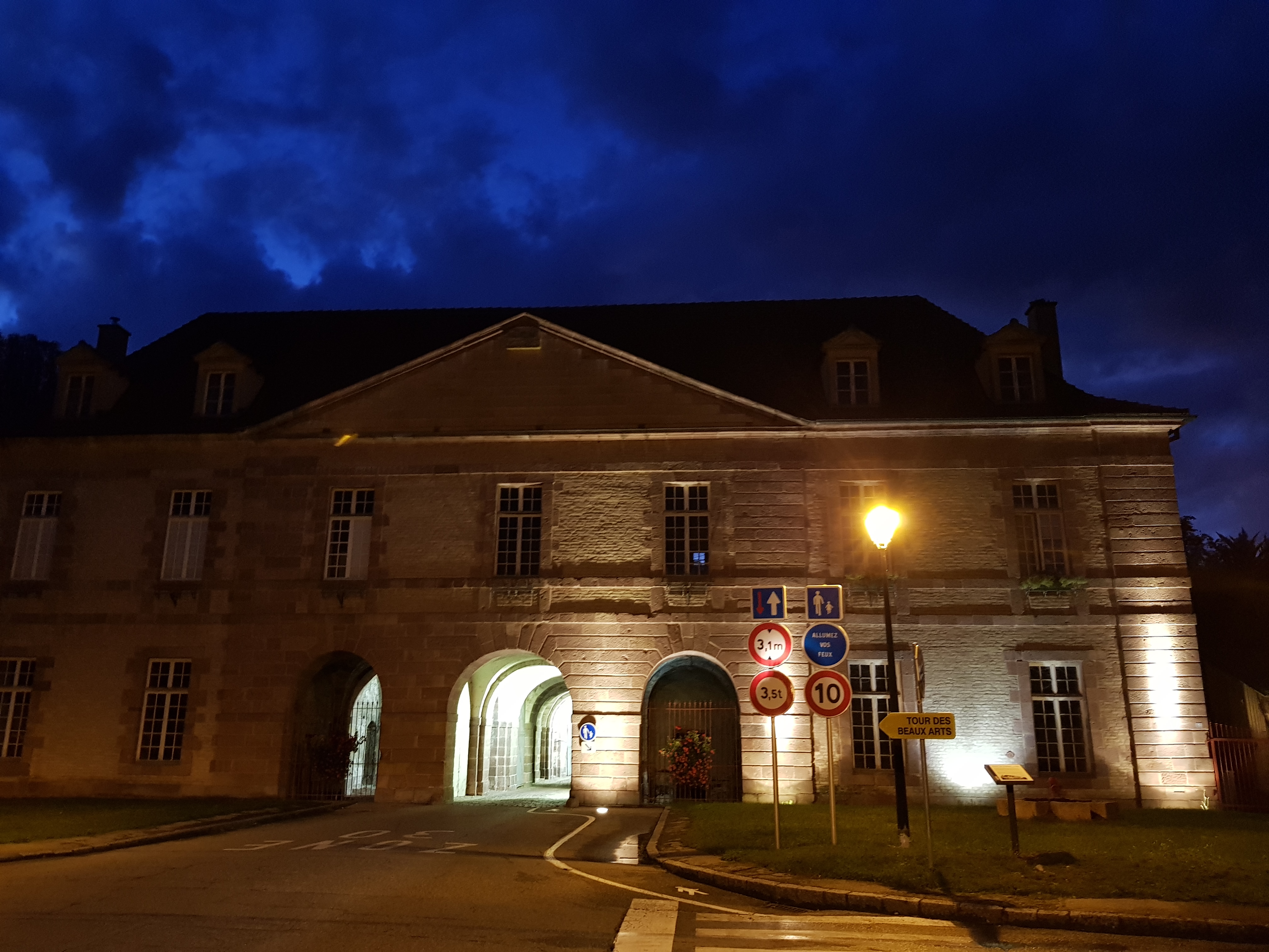 Photo n° 3 de l'avis de LiVes. fait le 12/10/2020 à 17:47